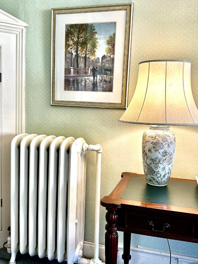 Farthings Country House Hotel & Restaurant Tunton Taunton Εξωτερικό φωτογραφία